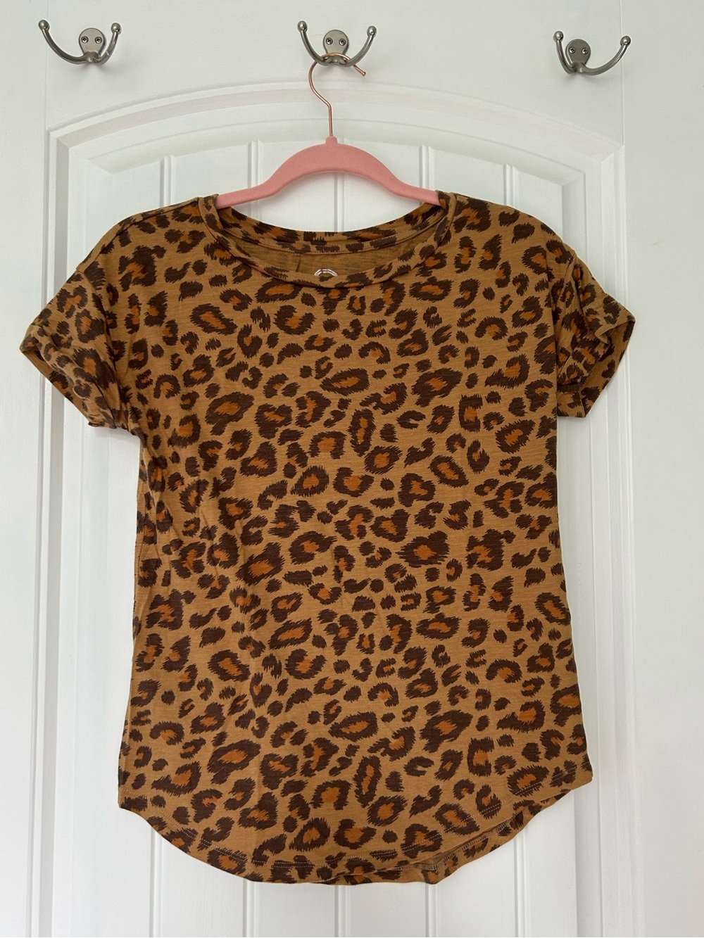 Cheetah print tee